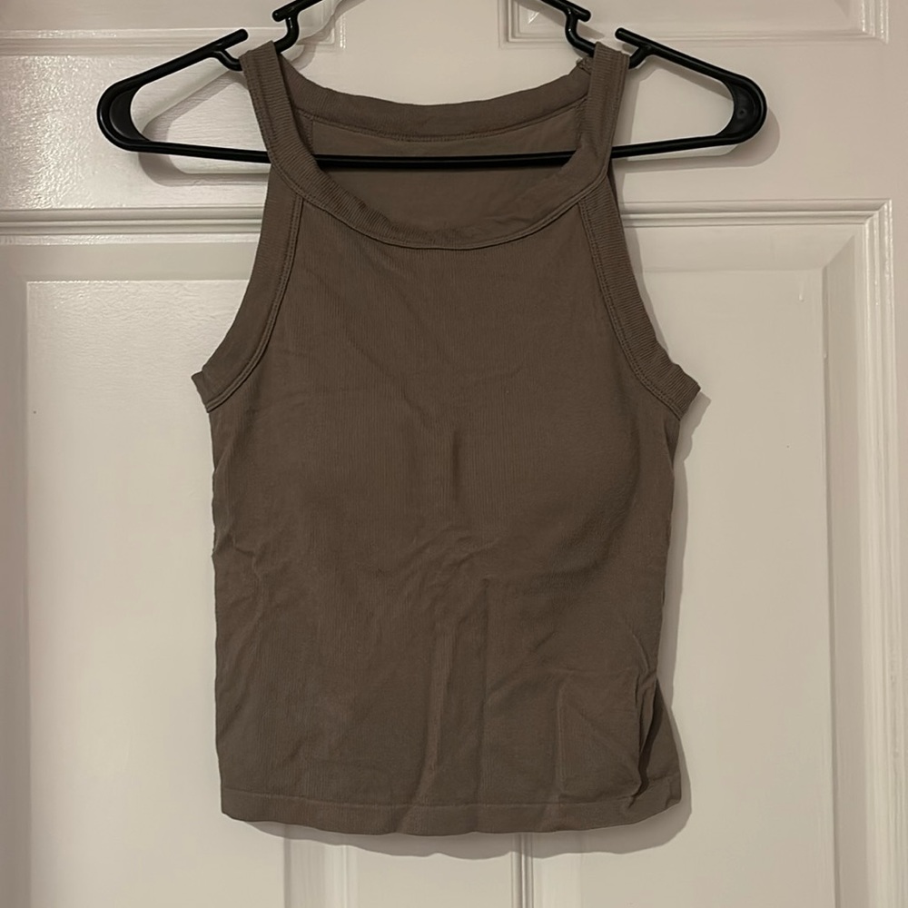 Tank top with bra (s)